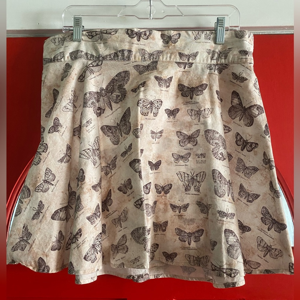 Retrolicious Entomology Skater Skirt